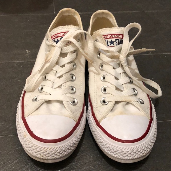 Converse Shoes - White Converse size 7